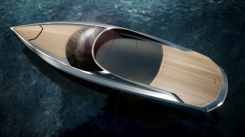 Quintessence-Aston-Martin-Top Closed_LR-Seal-Superyachts