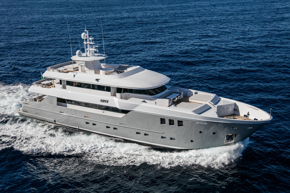 Monaco Yacht Show premiere MY Gipsy OTAM 35 Metre