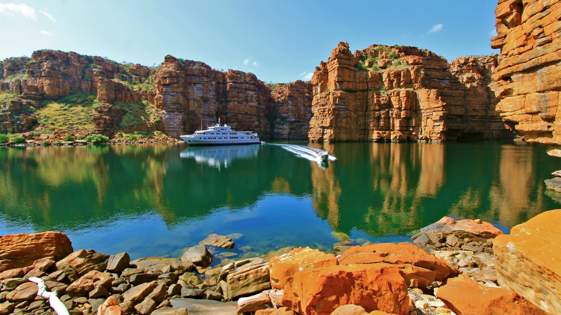 Australian Superyacht Anchorages