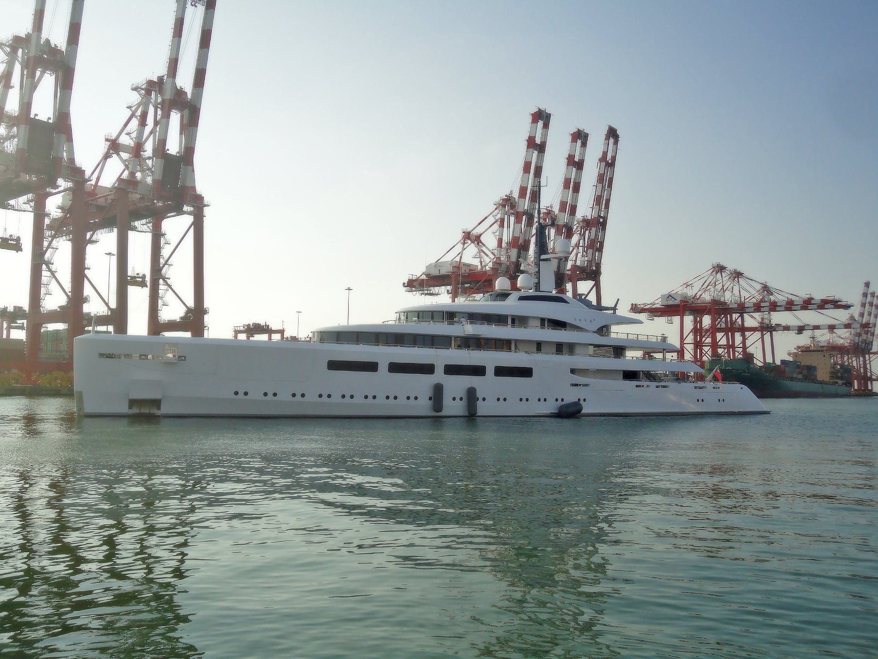 Superyacht in Sri Lanka