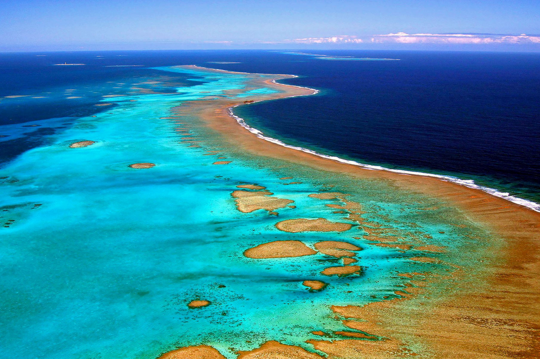 New Caledonia’s reefs