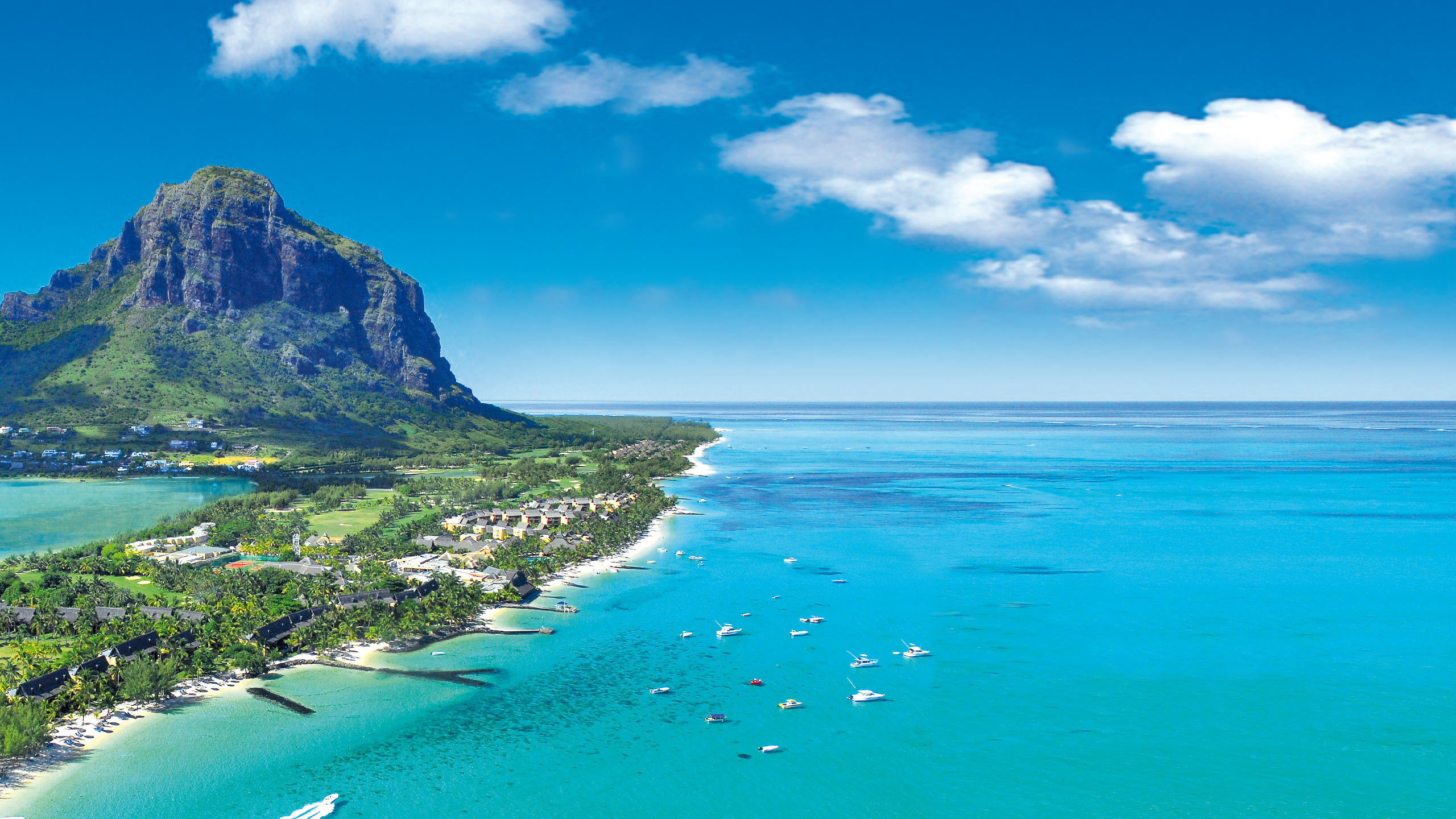 mauritius-resort-superyachts