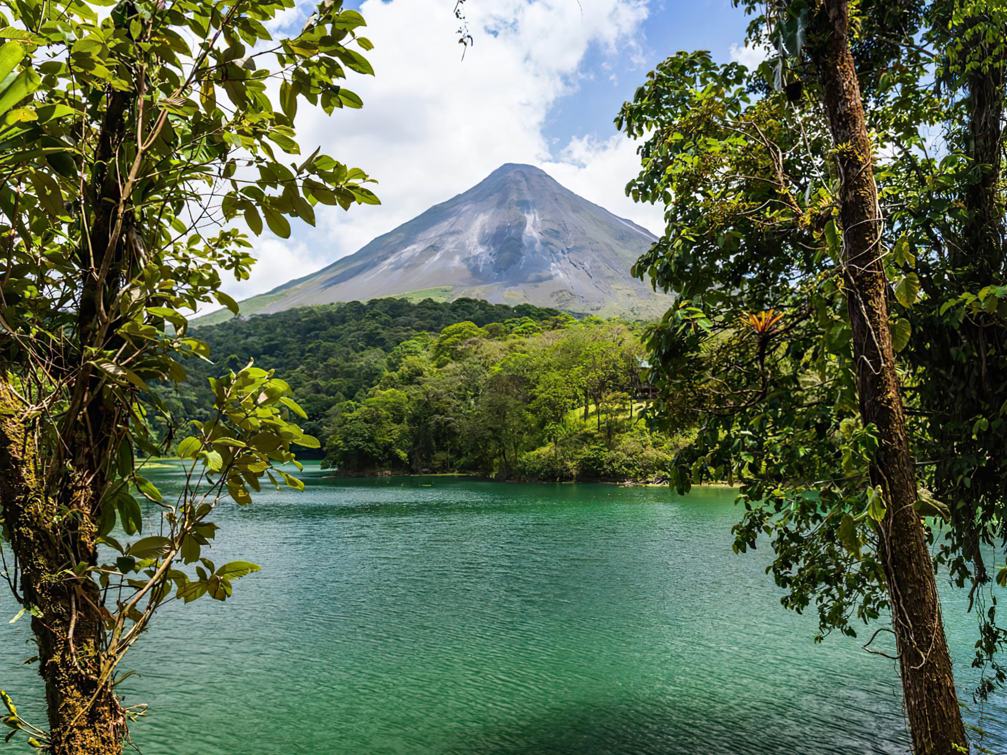 Costa Rica open to U.S. tourists in September