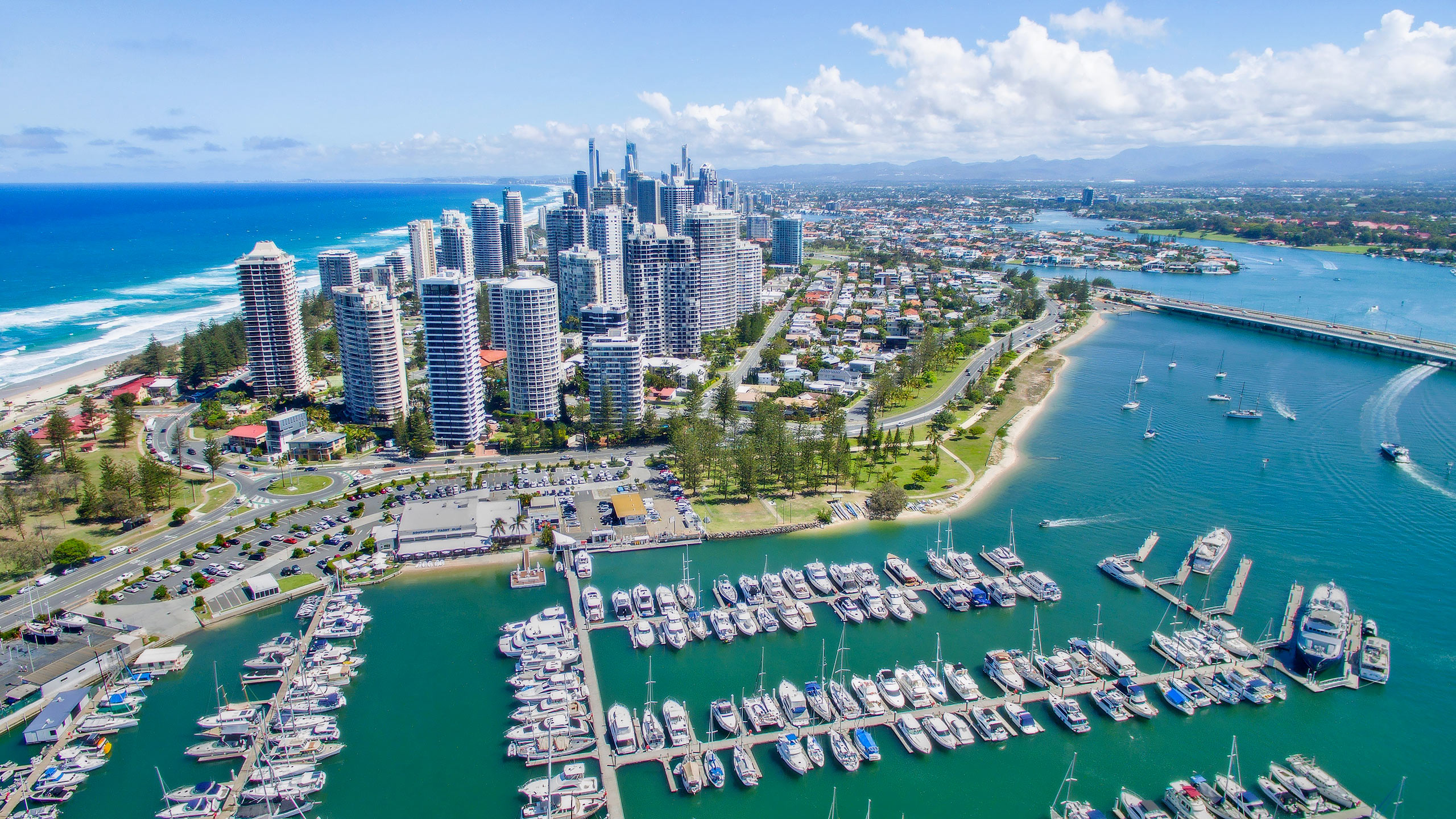 Gold Coast Superyacht Guide